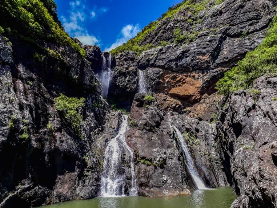 twin-waterfalls-tamarind-falls-mauritius-7-cascades